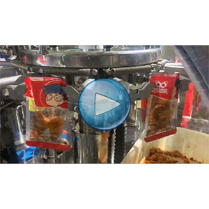 泡椒鸡爪真空包装一体机，60包/分钟，温州裕东