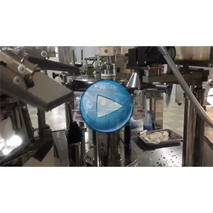 秋刀鱼给袋式真空包装机-包装生产线视频