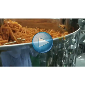 卫龙魔芋素毛肚，给袋真空包装一体机